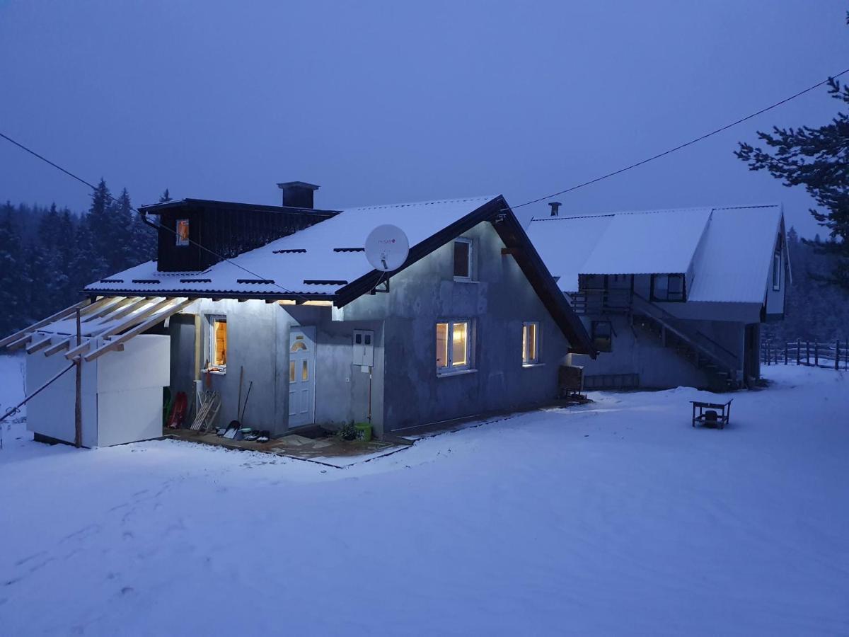 Planinska Koliba Ajdanovici Jelovac Nisicka Visoravan Olovo  Extérieur photo